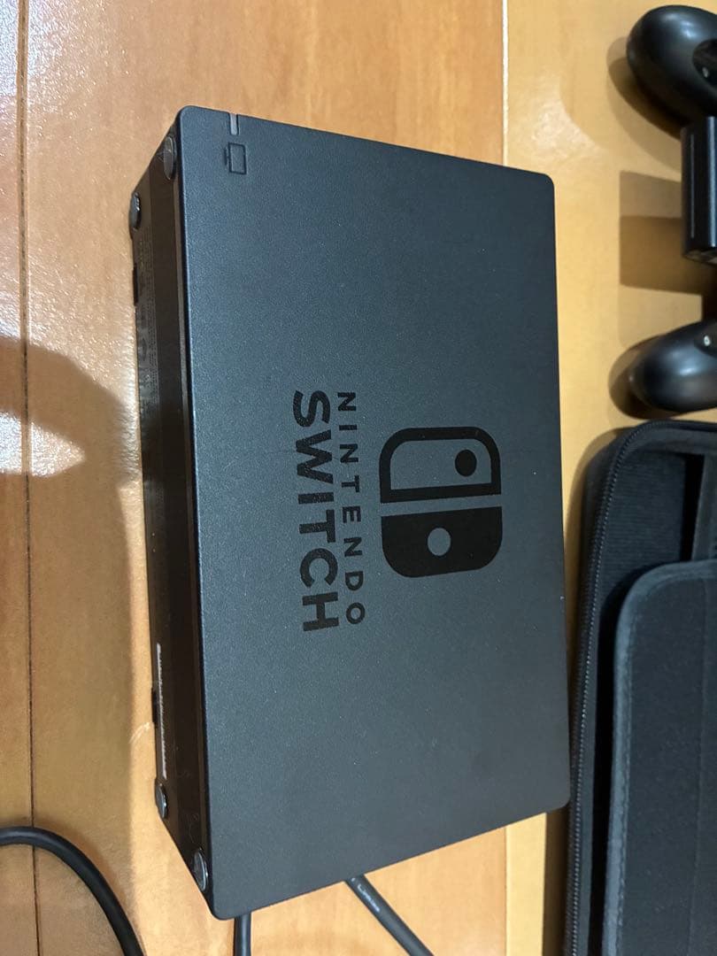 Nintendo Switch スイッチ　本体　ジョイコンセット