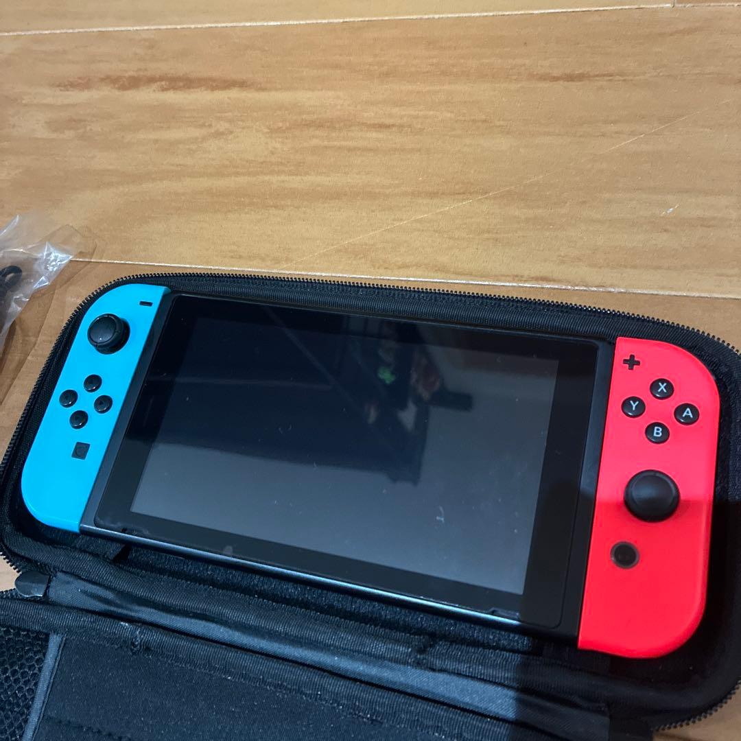 Nintendo Switch スイッチ　本体　ジョイコンセット