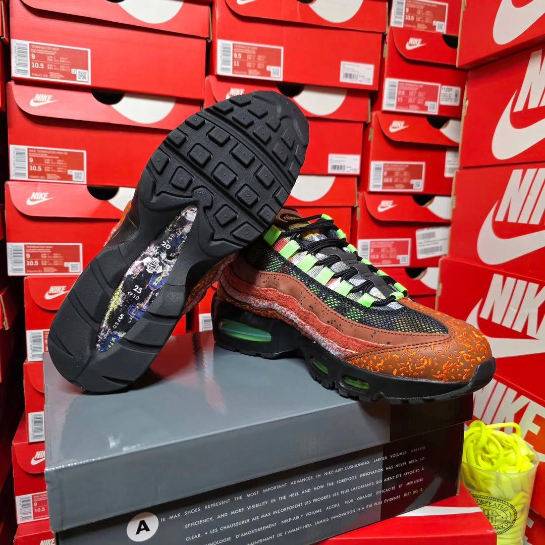 【ぽんこつ】Nike Air Max 95 Big Bubble香港