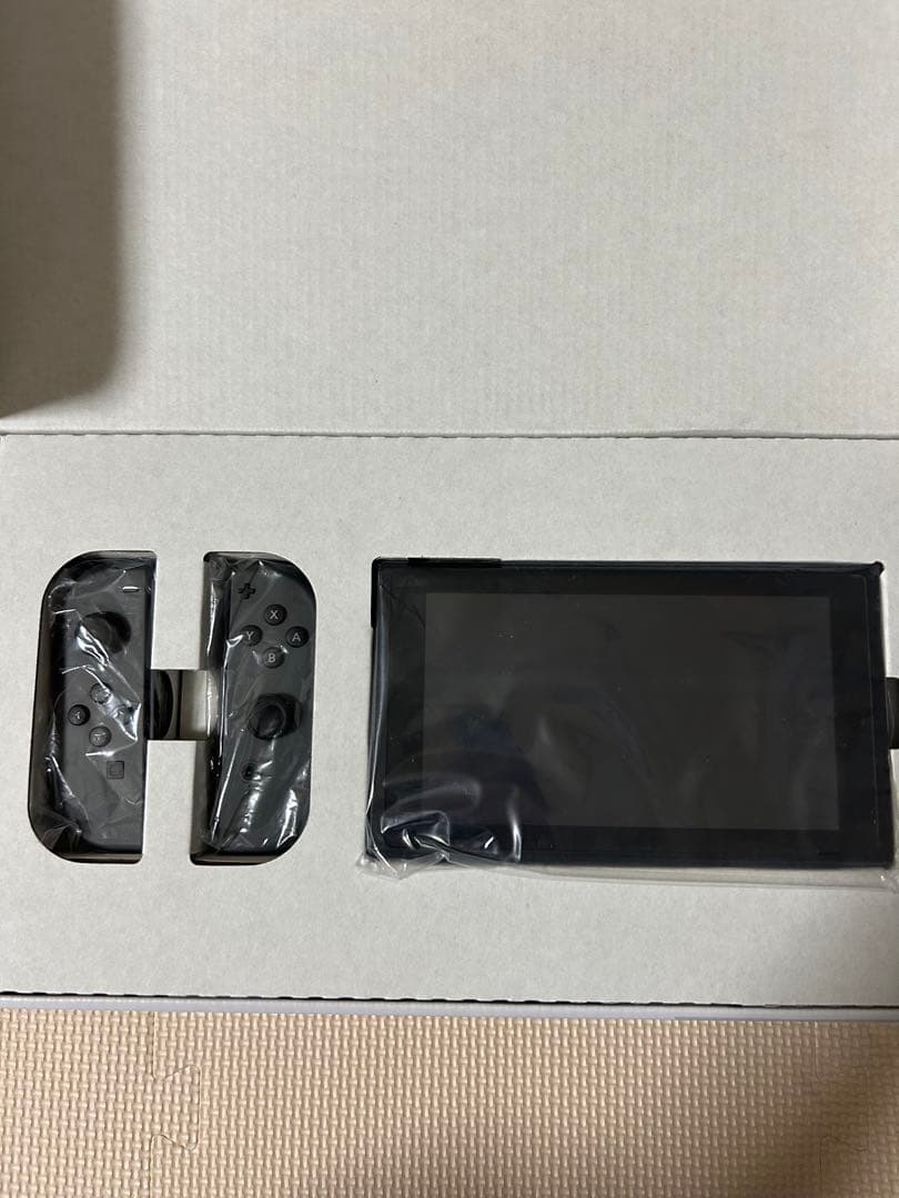 Nintendo Switch本体グレー