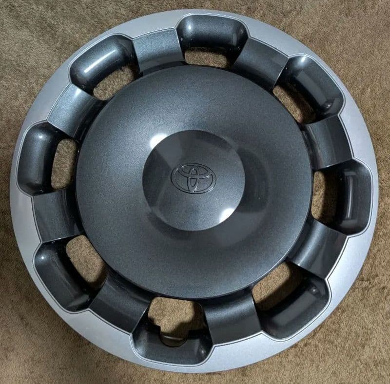 トヨタシエンタ10系 ホイールカバー4枚セット