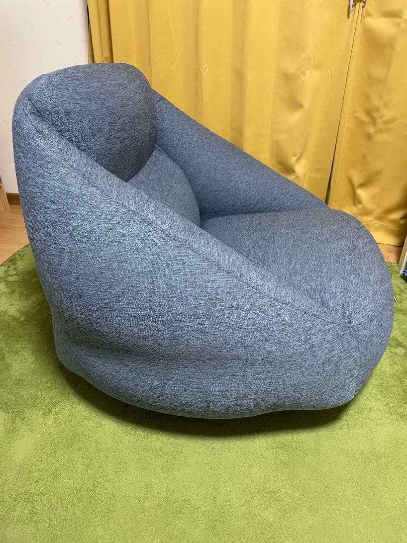 無印良品　ネイビー 空気クッション