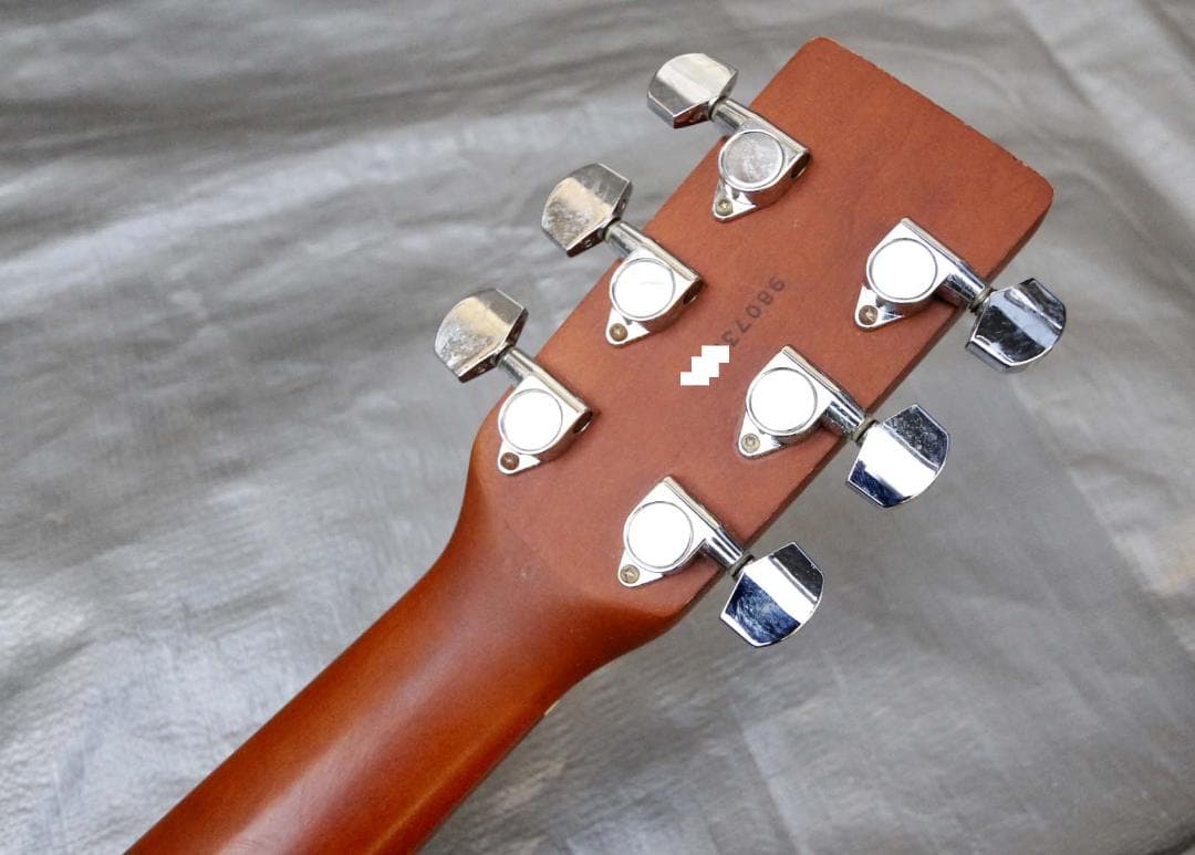 ■Art&Lutherie アート＆ルシアー■アコースティックギター■難あり