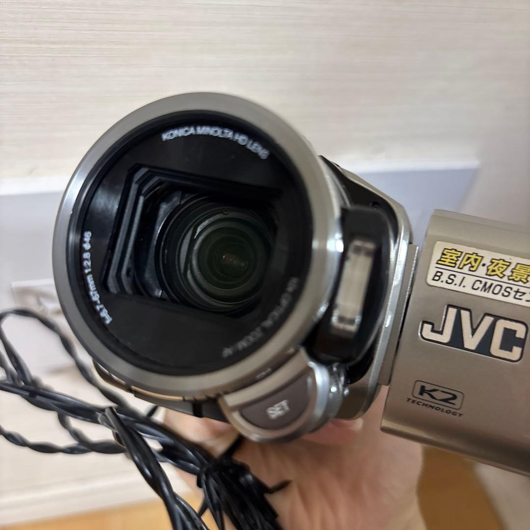 JVC Everio GZ-HM1 HDビデオカメラ　エブリオハイビジョン　ビク