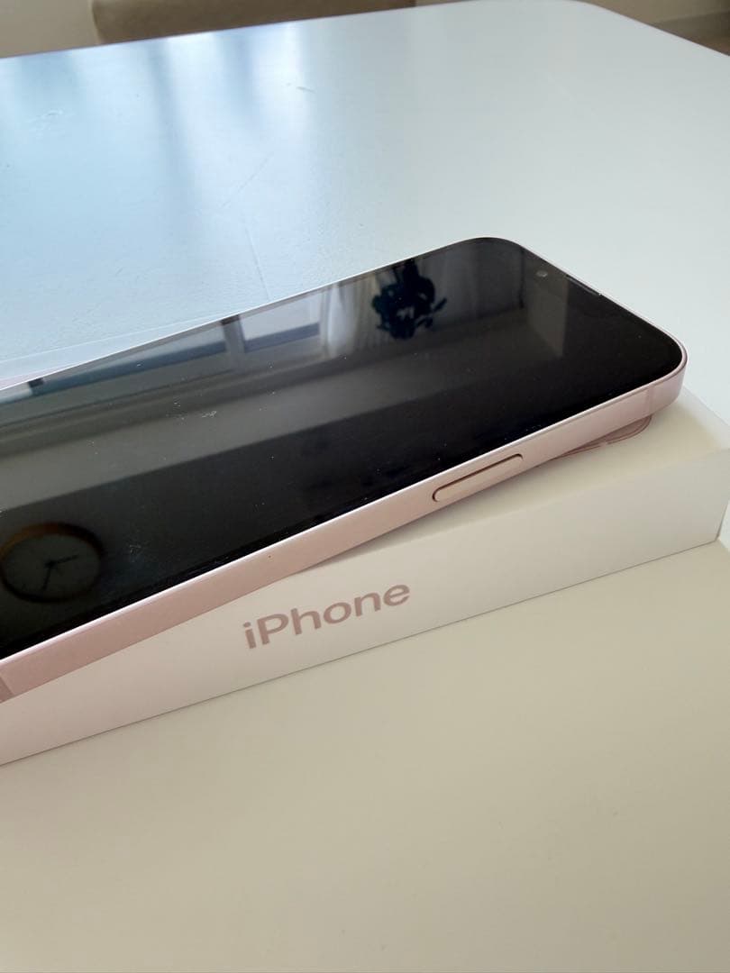 Apple iPhone 13 ピンク　本体