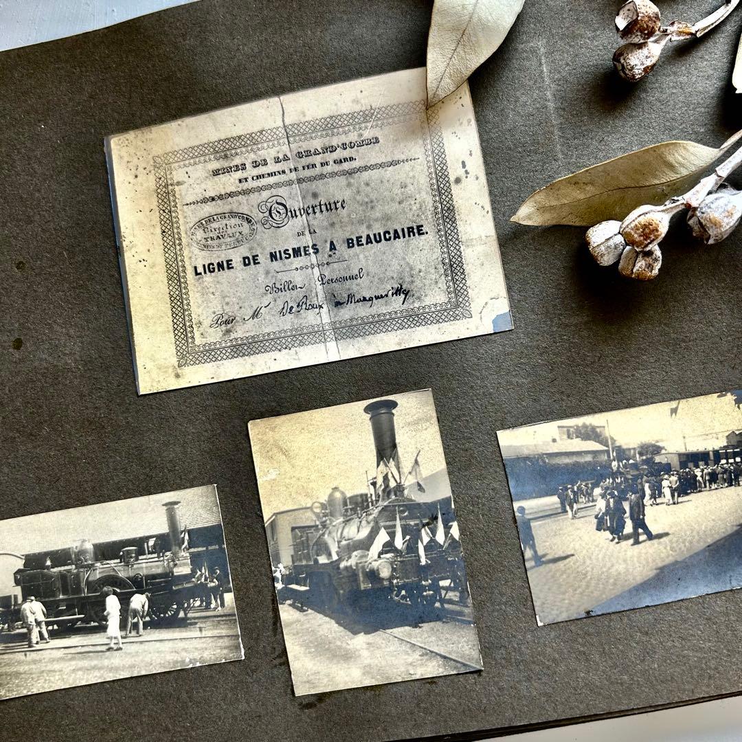 手彩色に息づく姉弟の記憶 1930年代フランス　写真アルバム