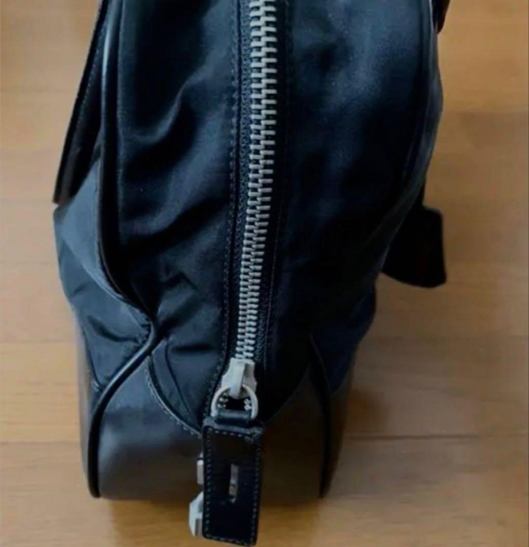 PRADA プラダ ボストン ビジネスバッグ ブラック