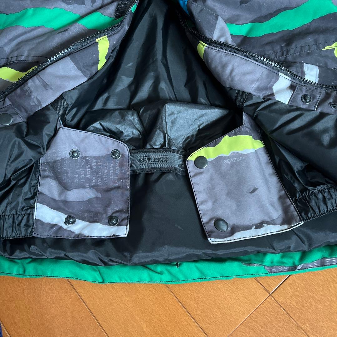 お値下　BILLABONG　ビラボン　スノボーウェア上下新品未使用キッズ140
