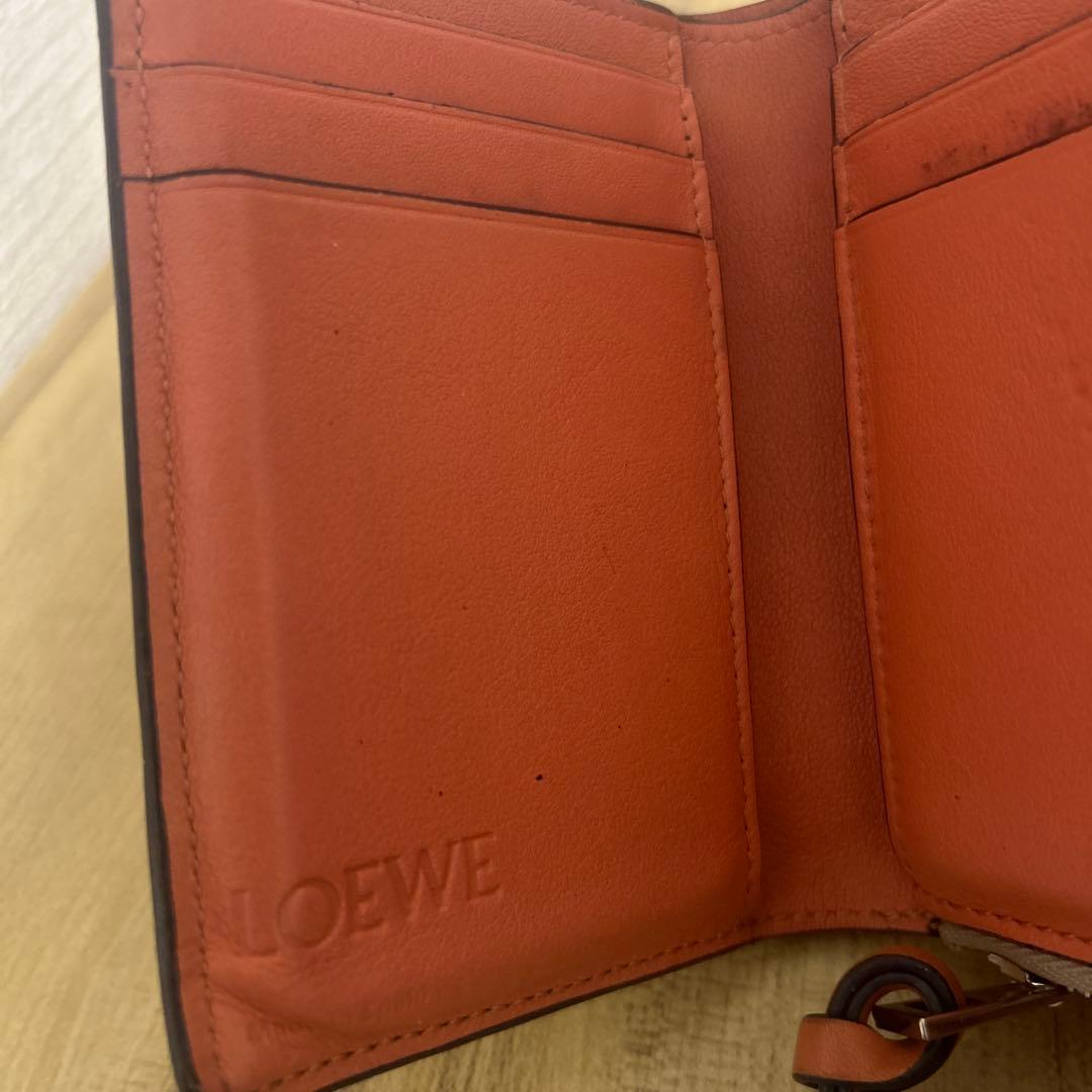 LOEWE スリム ジップ バイフォールド ウォレット　　　二つ折り財布