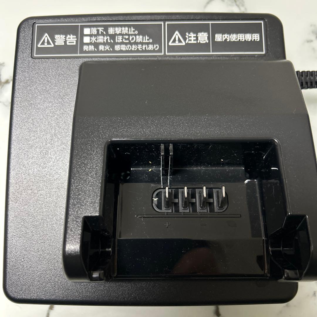 Panasonic 電動自転車用バッテリー充電器 nkj074z2