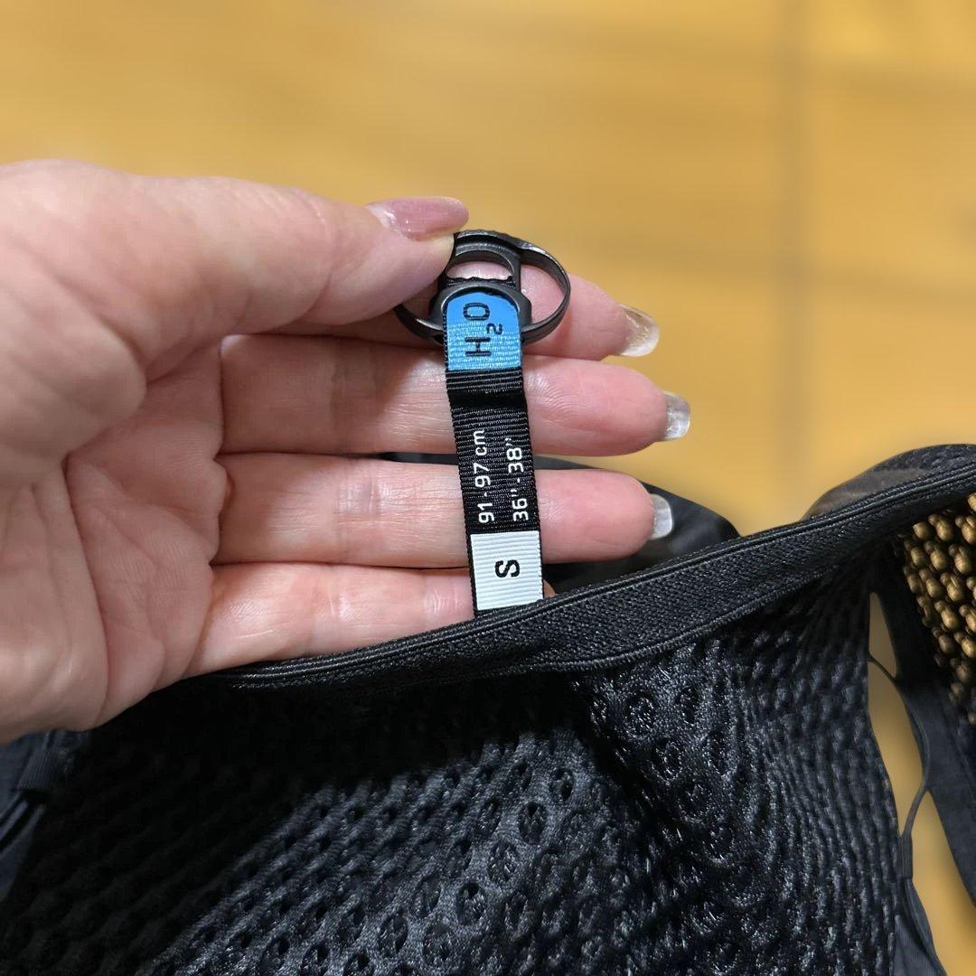 吉田　SALOMON ACTIVE SKIN12 ブラック S