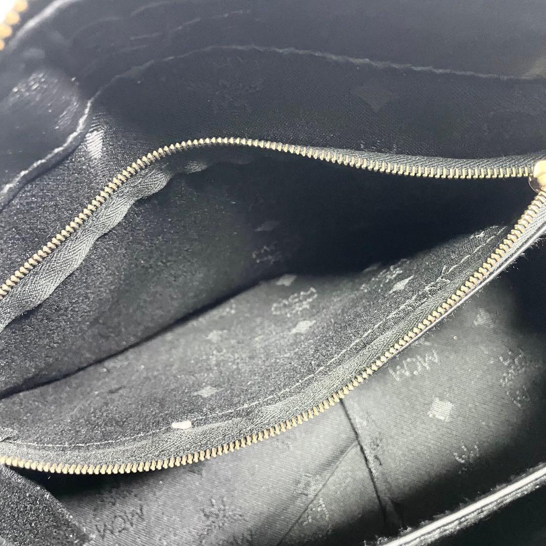 MCM ボストンバッグ ヴィセトス 大容量 ブラック プレート 金具 多機能 黒