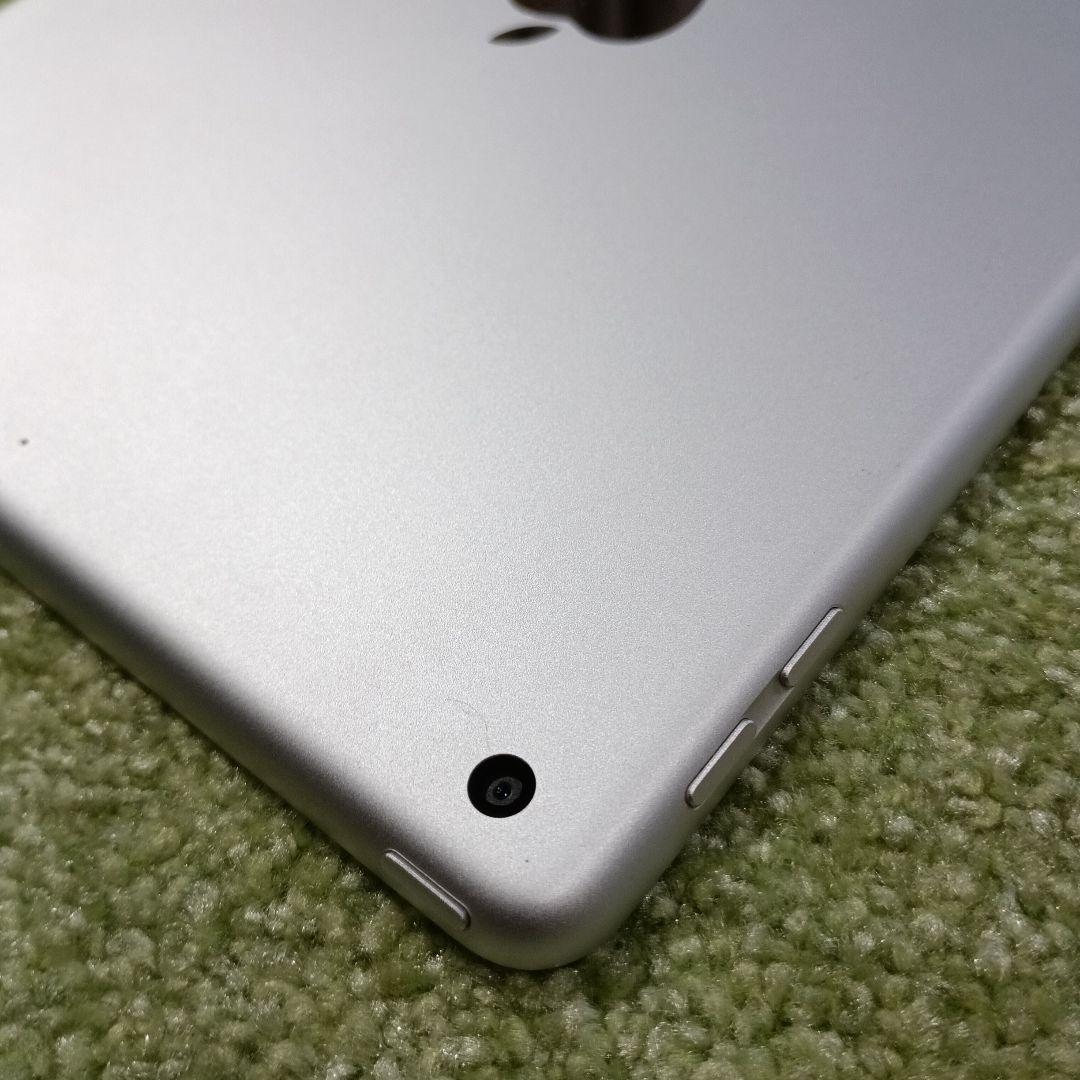 iPad 第6世代　32GB