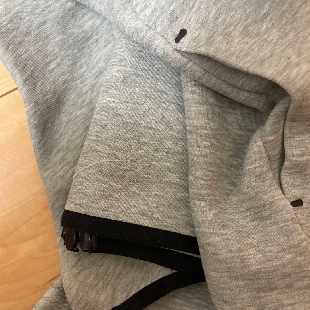 NIKE テックフリース　Sサイズ