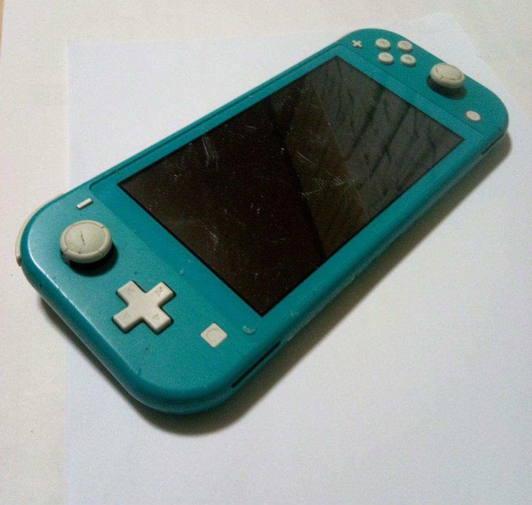 ジャンク品Nintendo Switch Lite ターコイズ　電源つかず。