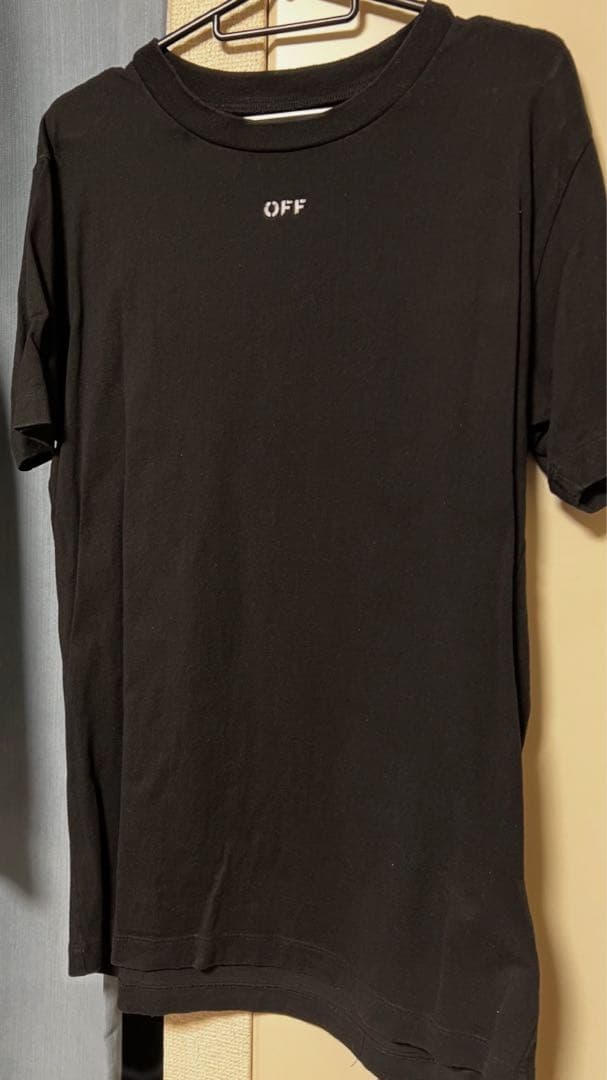 OFF-WHITE バックアロー Tシャツ シャツ 半袖