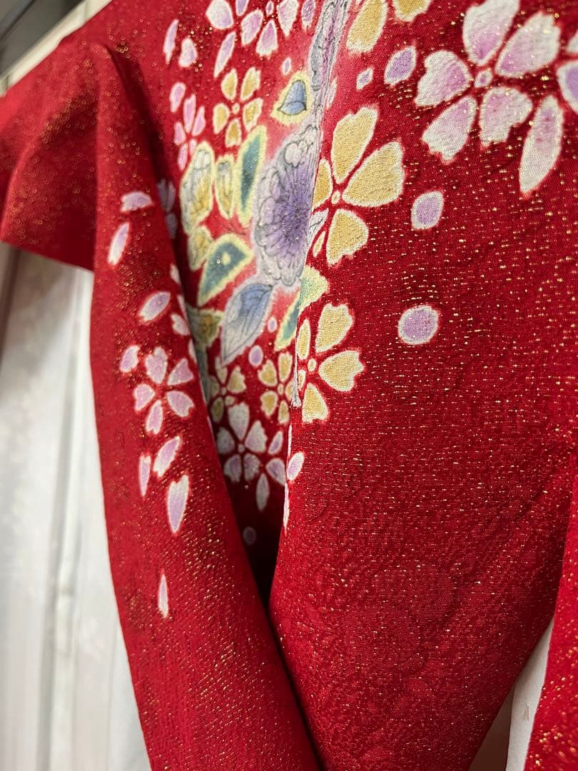 美品★中古　振袖　仕立て上がり　赤　辻ヶ花　B25