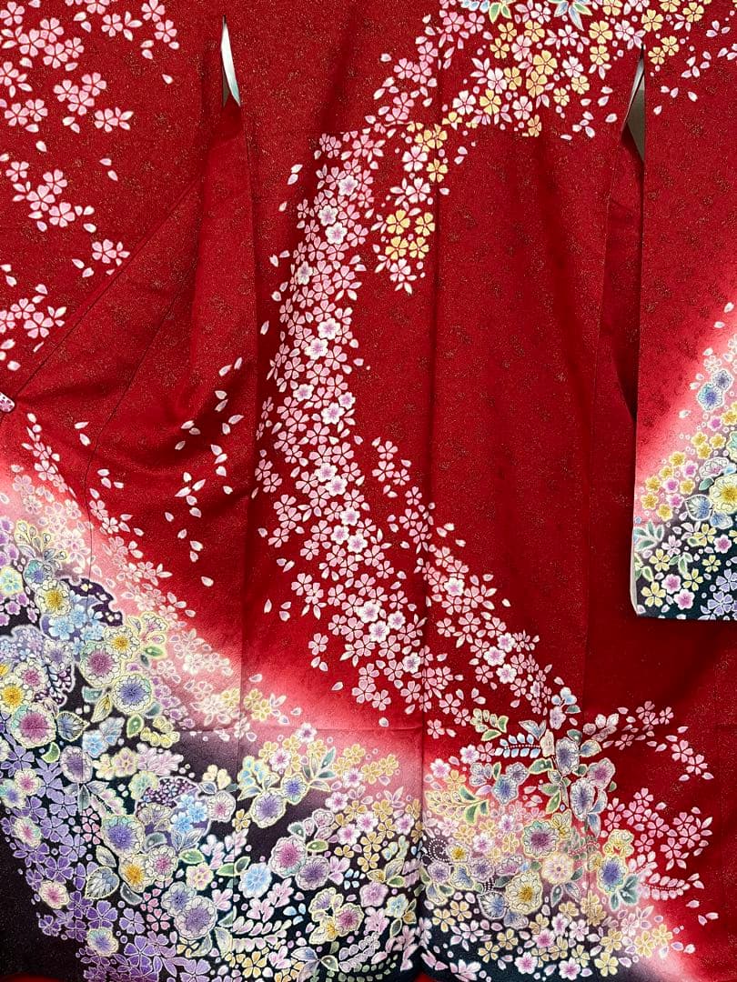 美品★中古　振袖　仕立て上がり　赤　辻ヶ花　B25