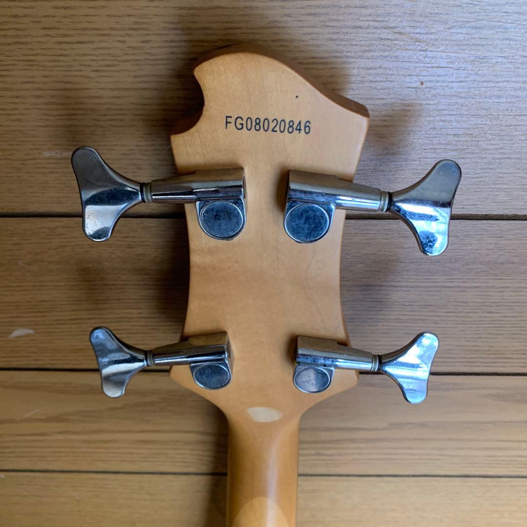 FERNANDES 4弦エレキベース アイボリー