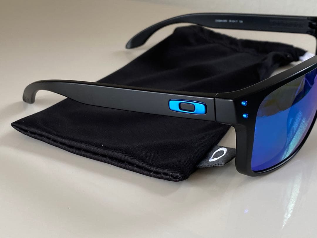 オークリー（Oakley）Holbrook（ホルブルック）