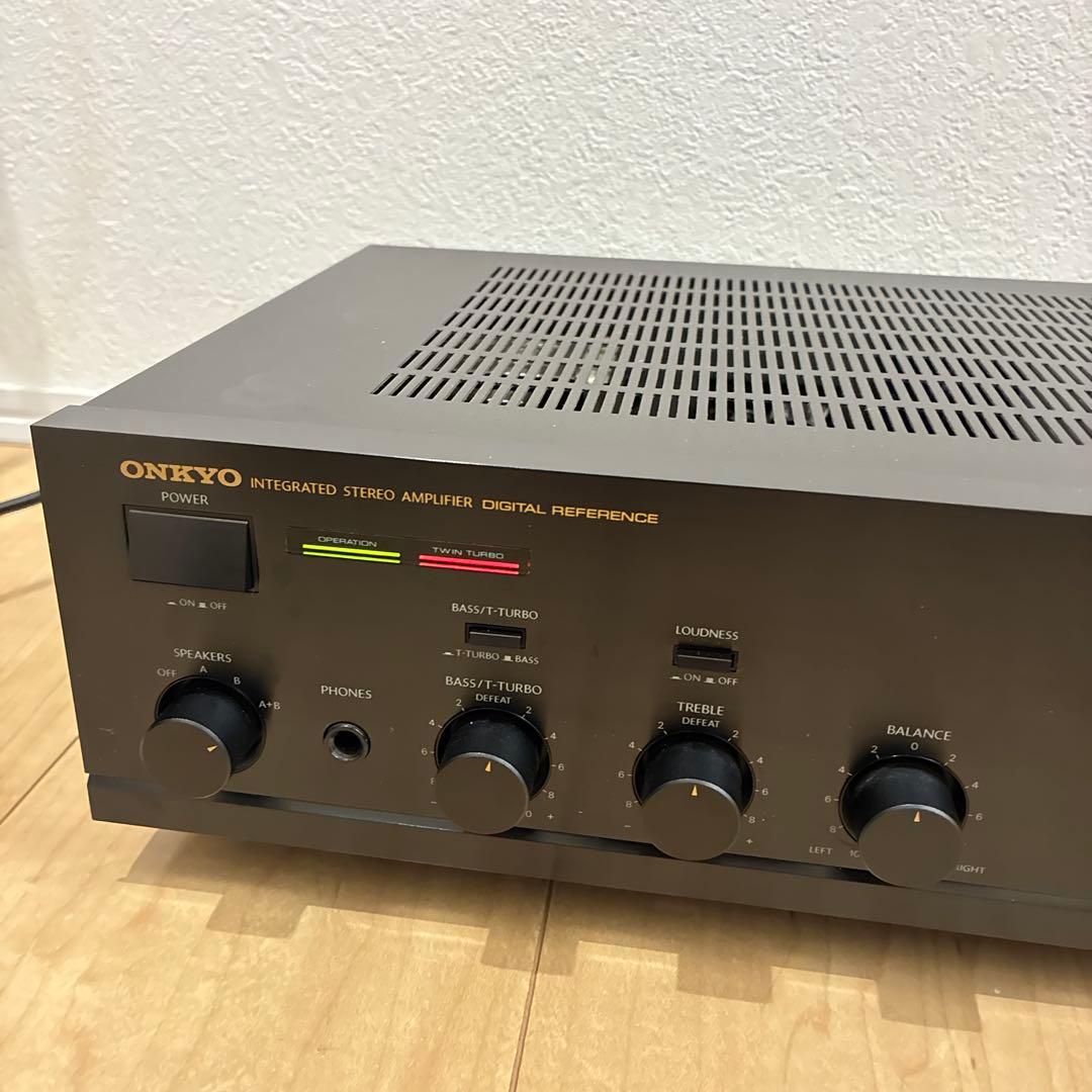 onkyo A-812EX プリメインアンプです いい音です！！完動品