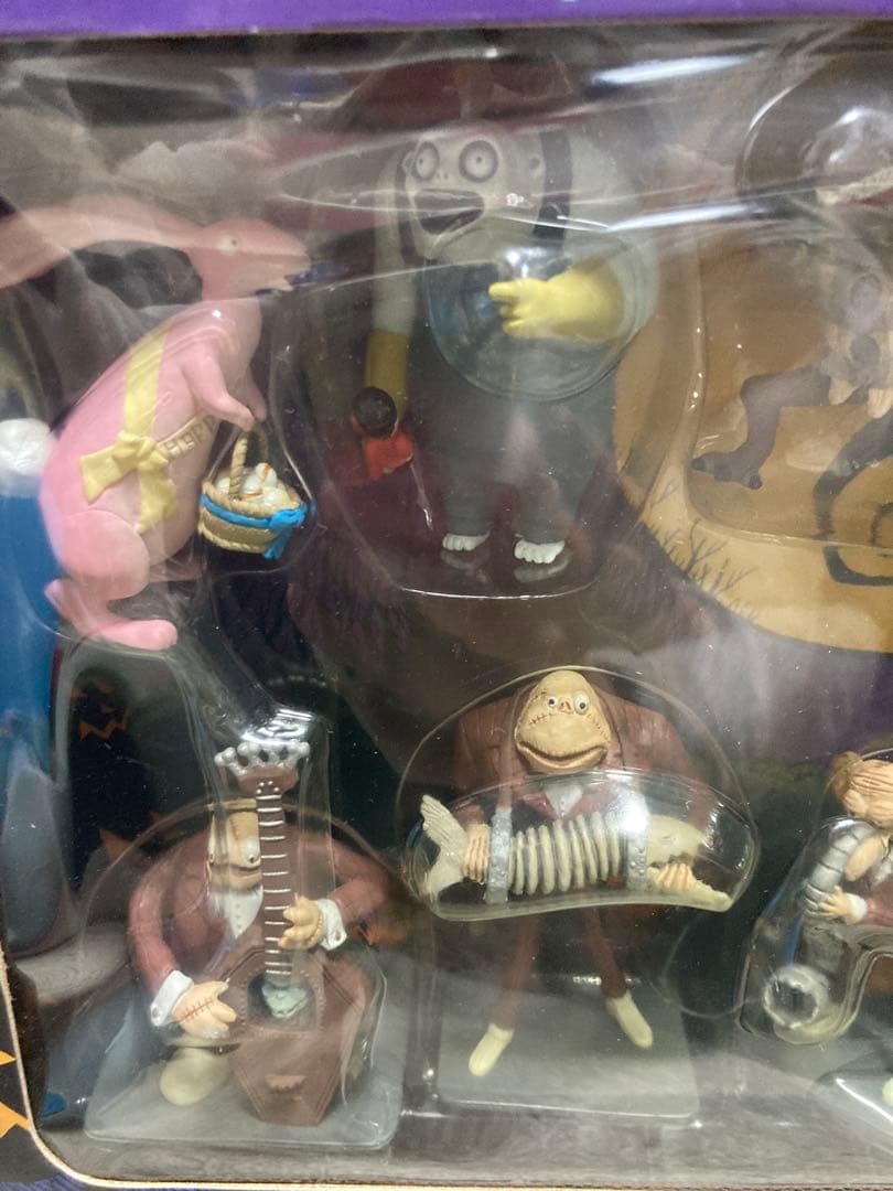 ピ*ー様 ナイトメアビフォアクリスマス PVC フィギュアコレクション トイザら