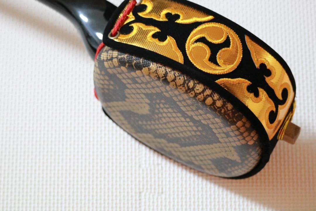沖縄三線セット（人工皮張り）初心者に必要なお得な付属品付 新品未使用