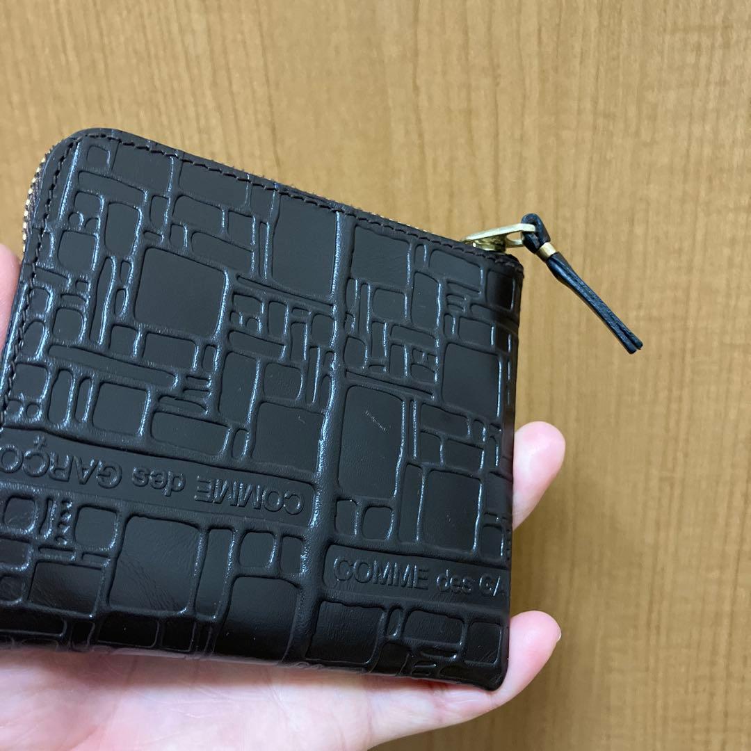 コムデギャルソン　ウォレット　エンボス