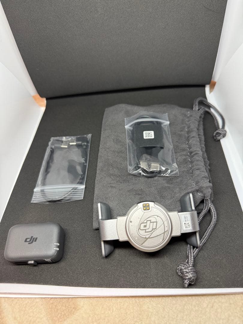 DJI Osmo Mobile 7P手ブレ補正ジンバル 専用ケース付