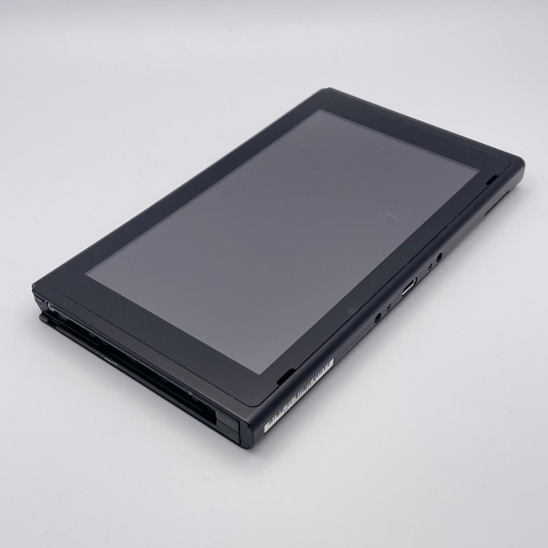 【美品】Nintendo Switch 本体 HAC-001 2022年製