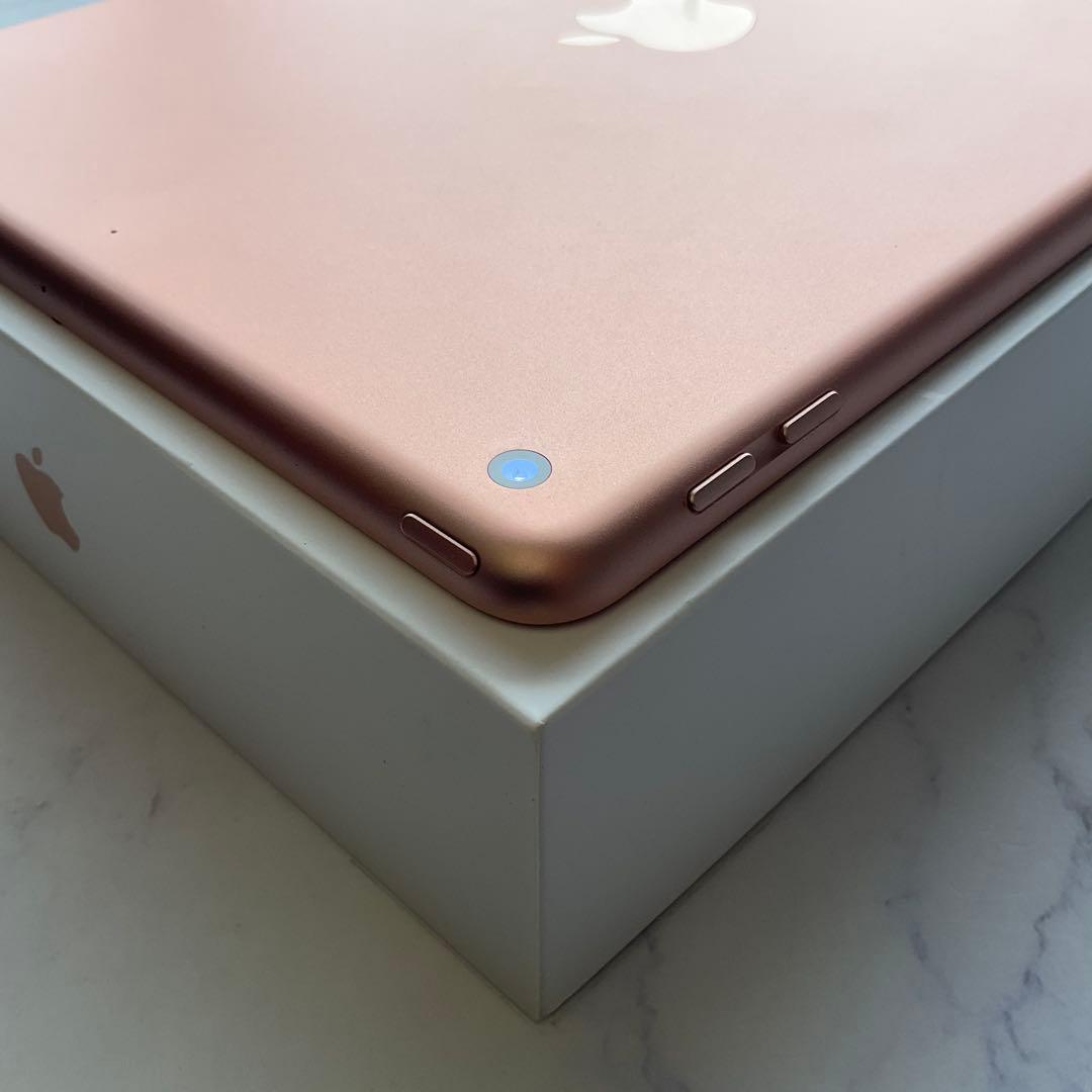 【超美品】Apple iPad 第6世代 Wi-Fi 32GB