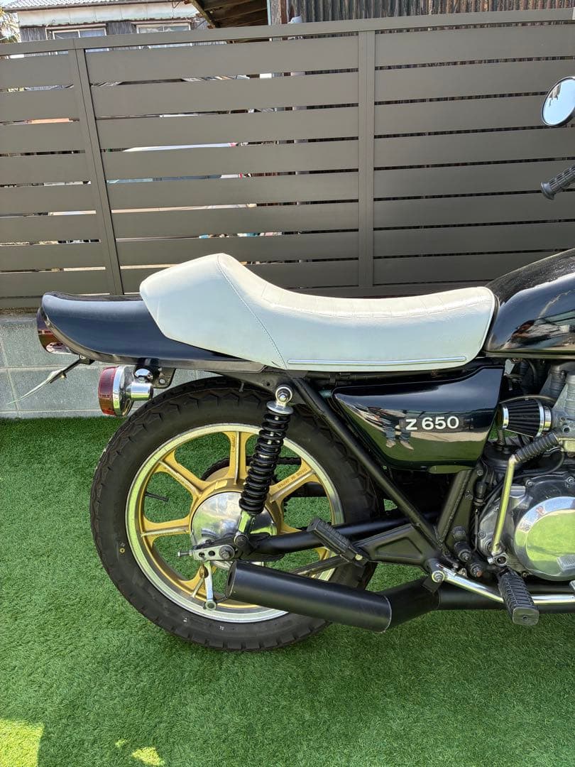 ザッパー　KZ650 ジュリアーリーシート　白　中古　当時物