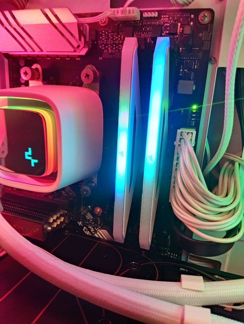 CORSAIR DDR4-64GB 3200MHz CL16 32gb×2