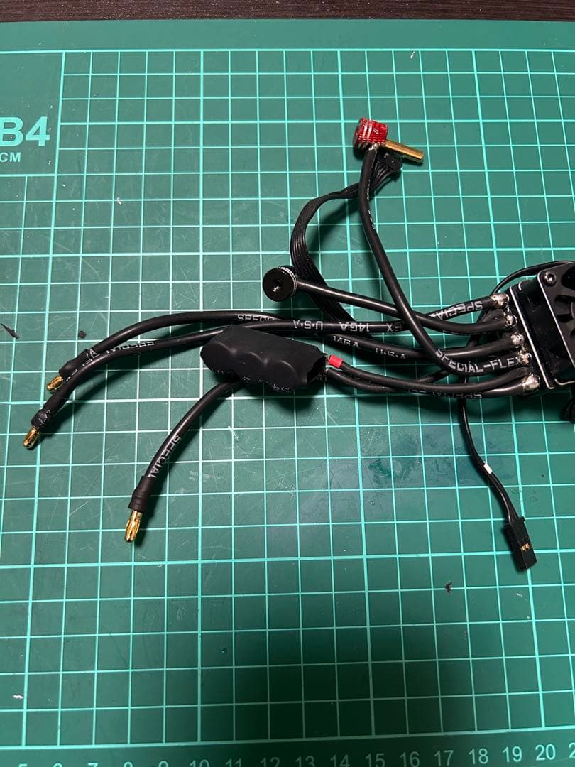 ヨコモ　BL-PRO4 esc