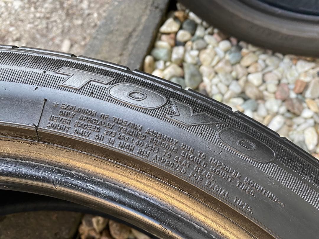 ①はかいだー！TOYOトーヨー 215/45R18 PROXES R51A