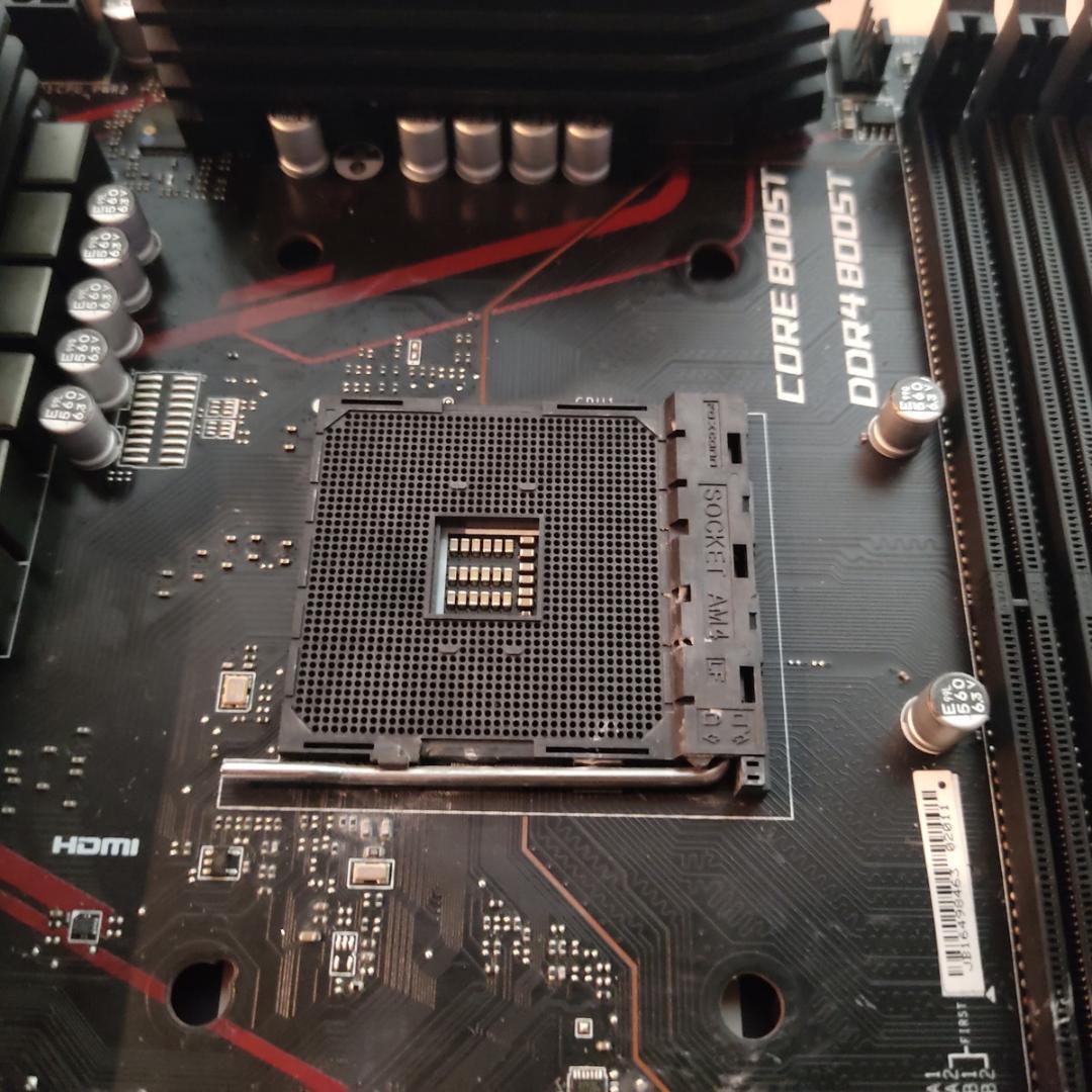 ジャンク MSI X570 GAMING PLUS + ryzen7 5700G