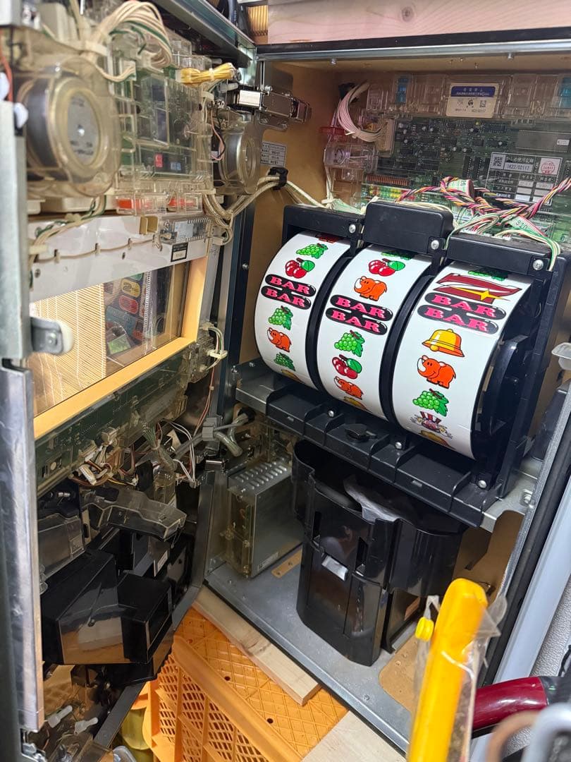 源さん　送料込み　ジャグラーガールズ　不要機付き　フルセット
