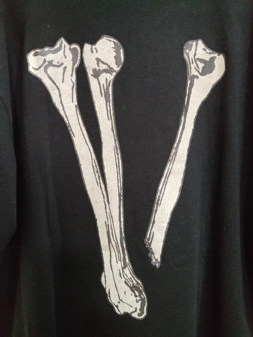 VLONE 半そで　Tシャツ　18ss スカル