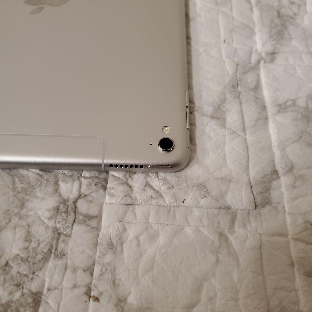 101 iPad Pro 9.7インチ 32GB SIMフリー シルバー