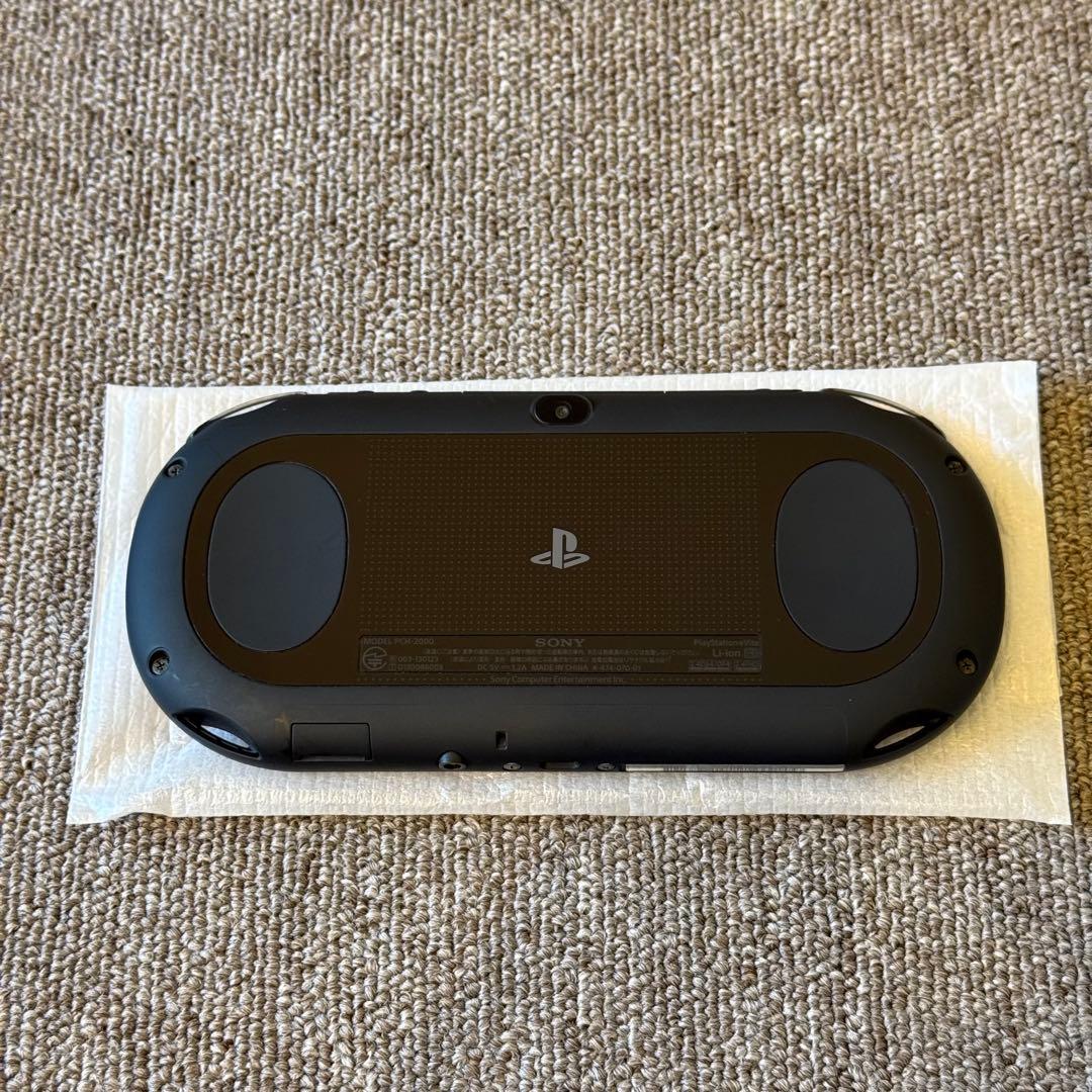 【美品】PSVITA PCH-2000 ブラック 箱付き