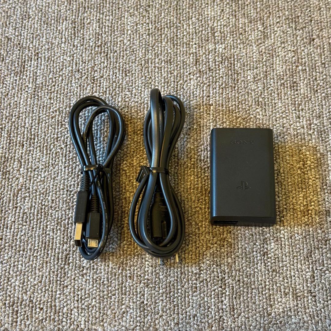 【美品】PSVITA PCH-2000 ブラック 箱付き