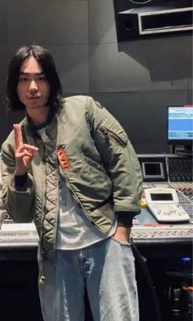 菅田将暉着用　デッドストック　90s タグ付　バズリクソンズ　MA-1