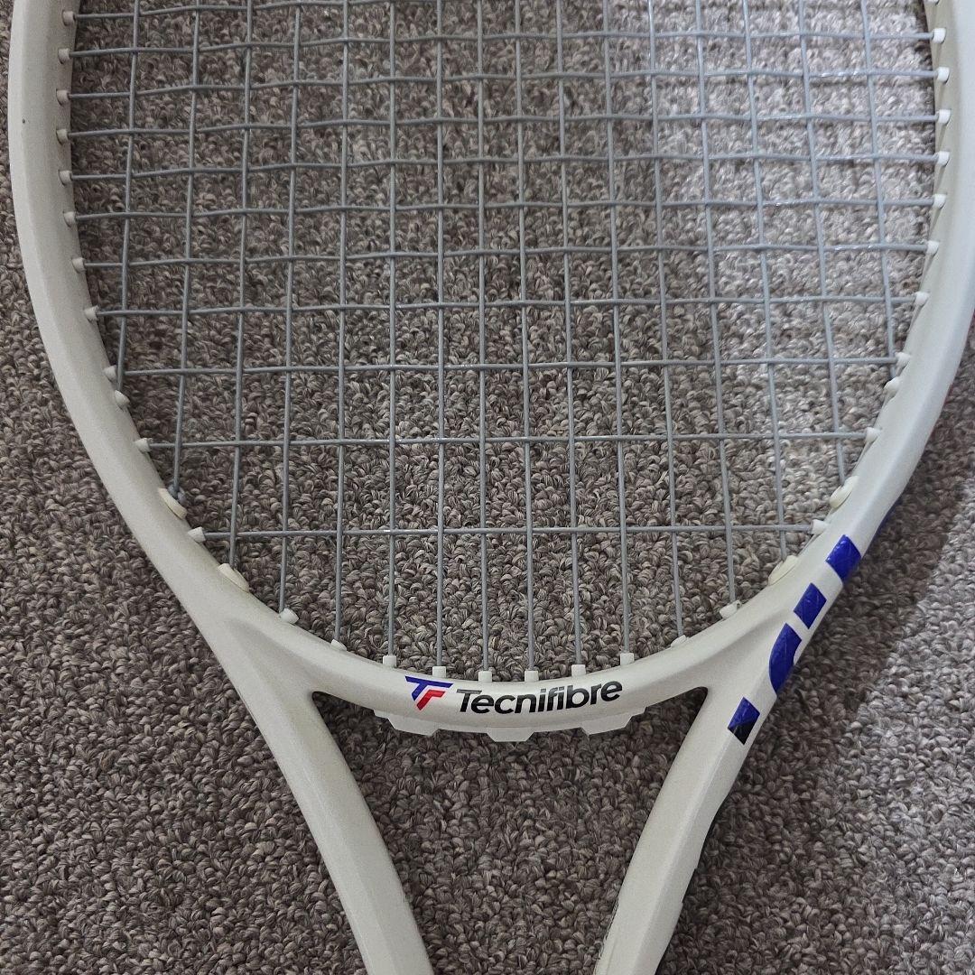 Tecnifibre 315 ラケット