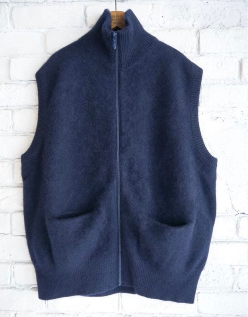 MAATEE&SONS CASHEMERE 強圧縮 JIP VEST