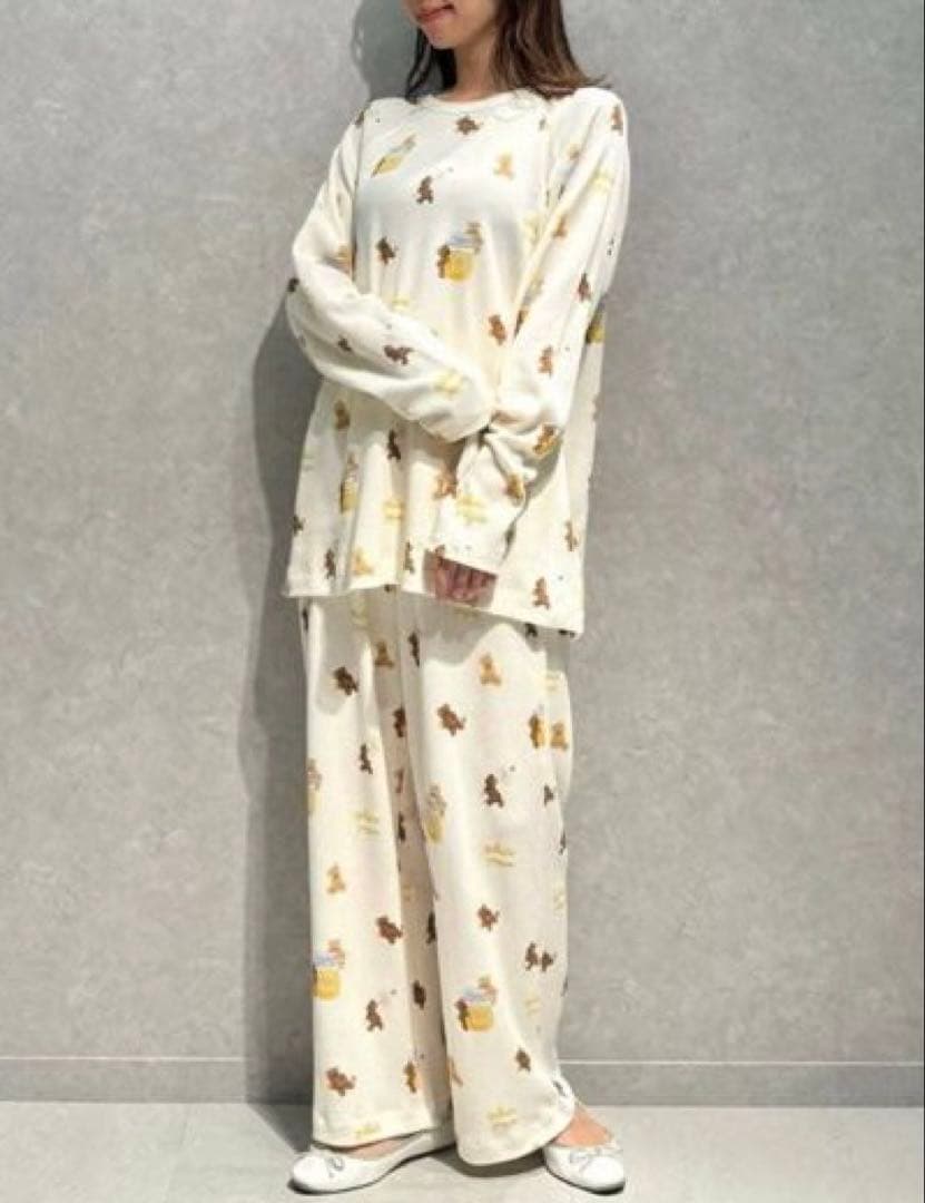 【新品】ジェラートピケ　はちみつベア柄プルオーバー&ロングパンツ　上下セット