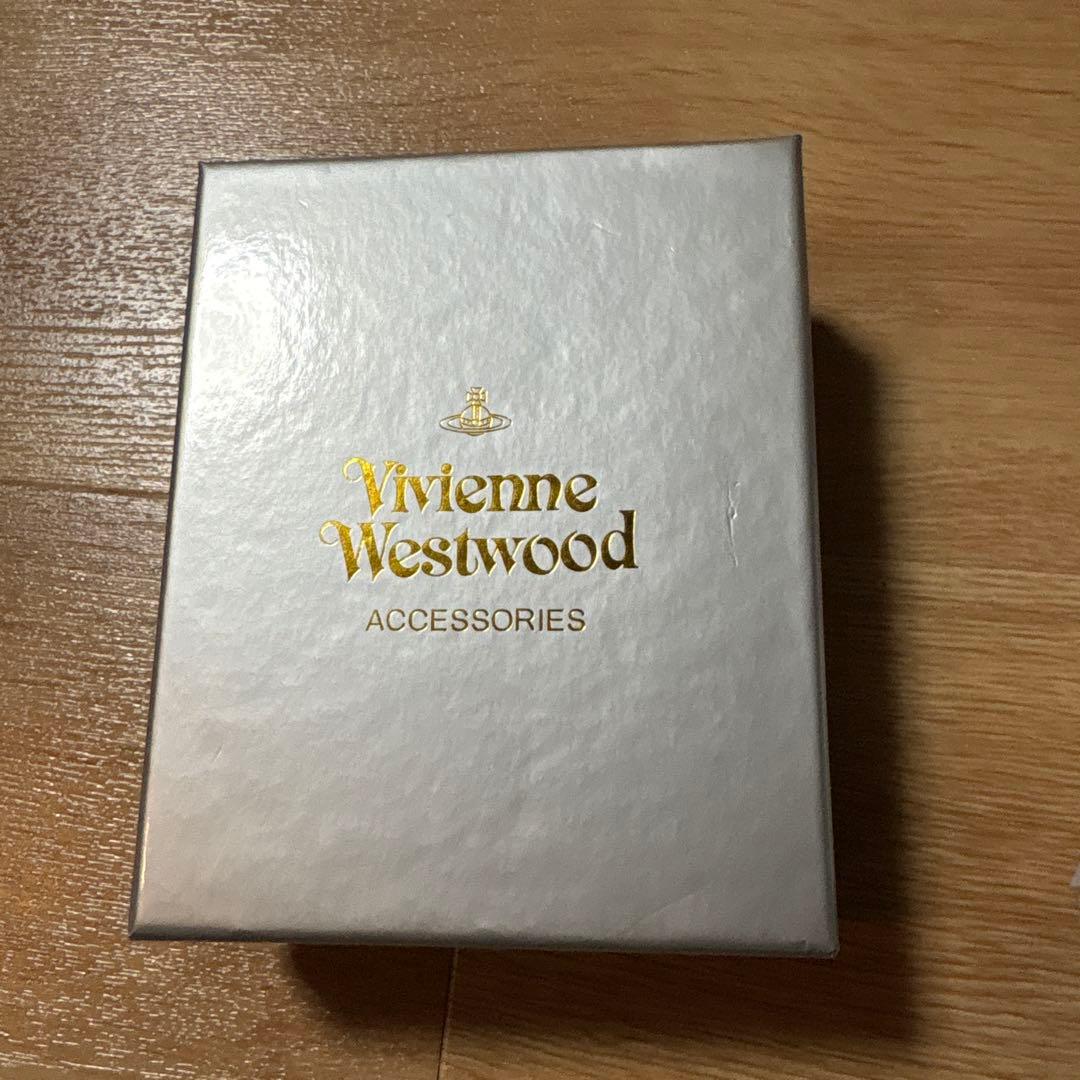 Vivienne Westwood3つ折り財布！