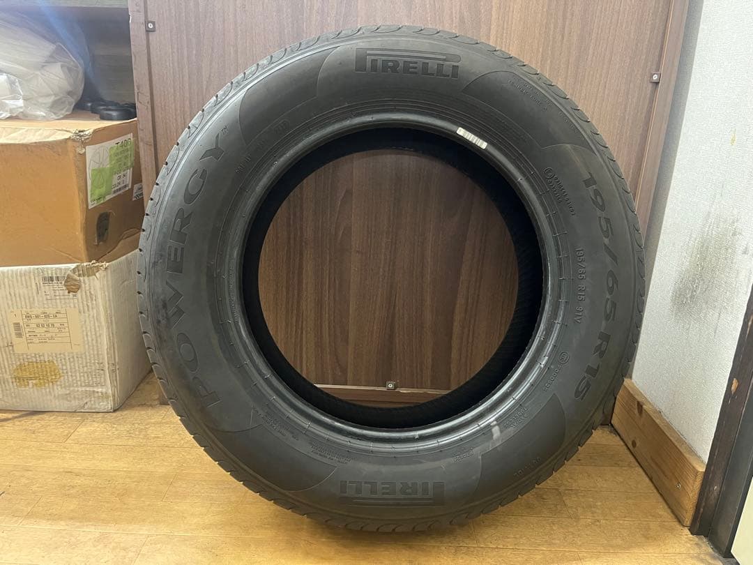 2023年製 ピレリ 中古サマータイヤ 195/65R15 2本セット