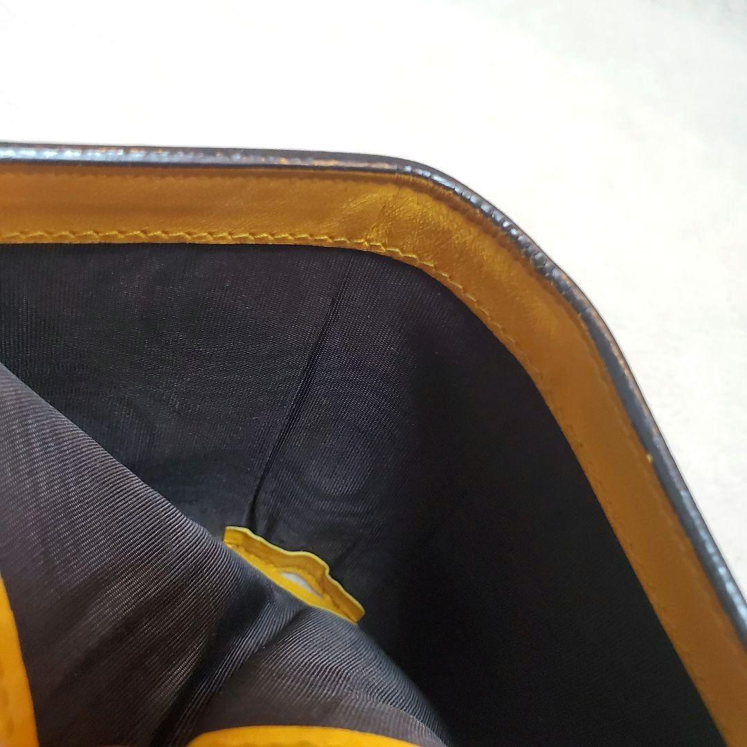 希少　GUCCI　グッチ　GGスプリーム　アップリケ　ボスコ　犬　折財布