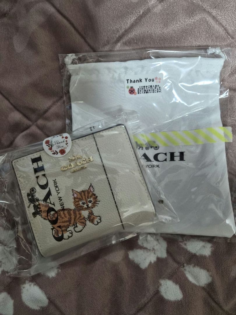 COACH　ダンシングキトゥン財布
