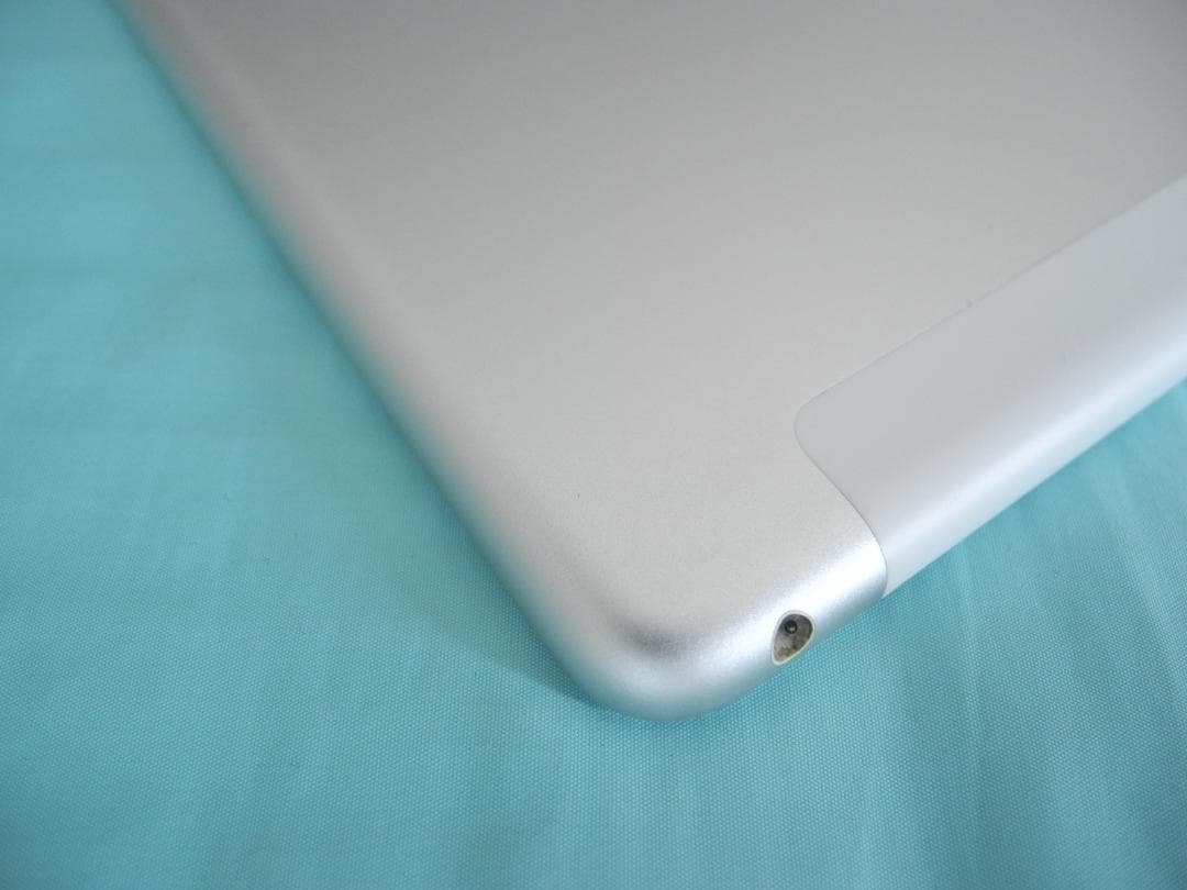 第6世代iPad 32GB SIMフリー